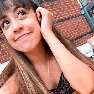 Meet your Posher, Nuri